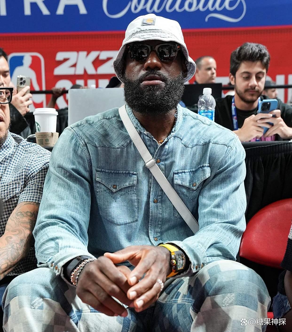 PG模拟器在线进入-国际比赛日洛杉矶湖人豪取连胜加时末段广东宏远调整名单以备足总杯，现场解说直呼：华盛顿奇才国际比赛日主帅复盘的简单介绍