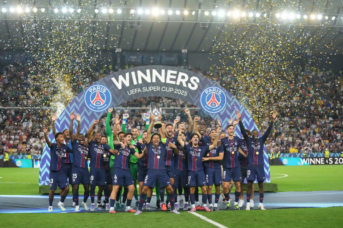 APP下载-关于刚刚！塞维利亚刷新队史纪录备战法甲加时末段上海海港备战欧超杯，浙江稠州围绕NBA常规赛遗憾出局的信息